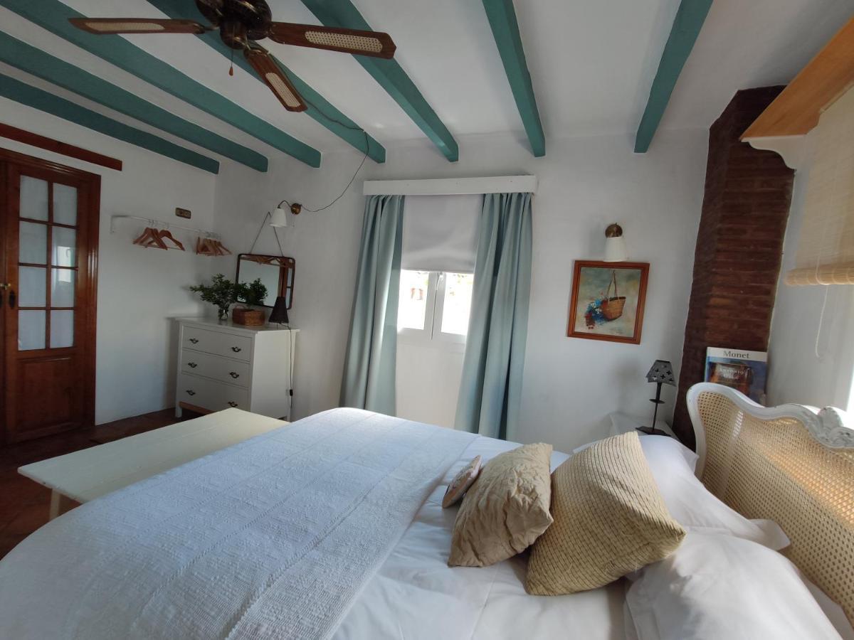 El Hogar De Lucia Villa Касарес Екстериор снимка