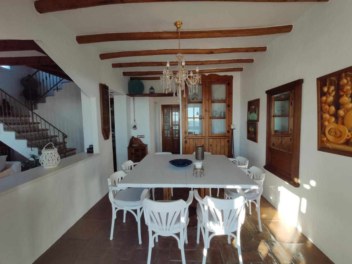 El Hogar De Lucia Villa Касарес Екстериор снимка